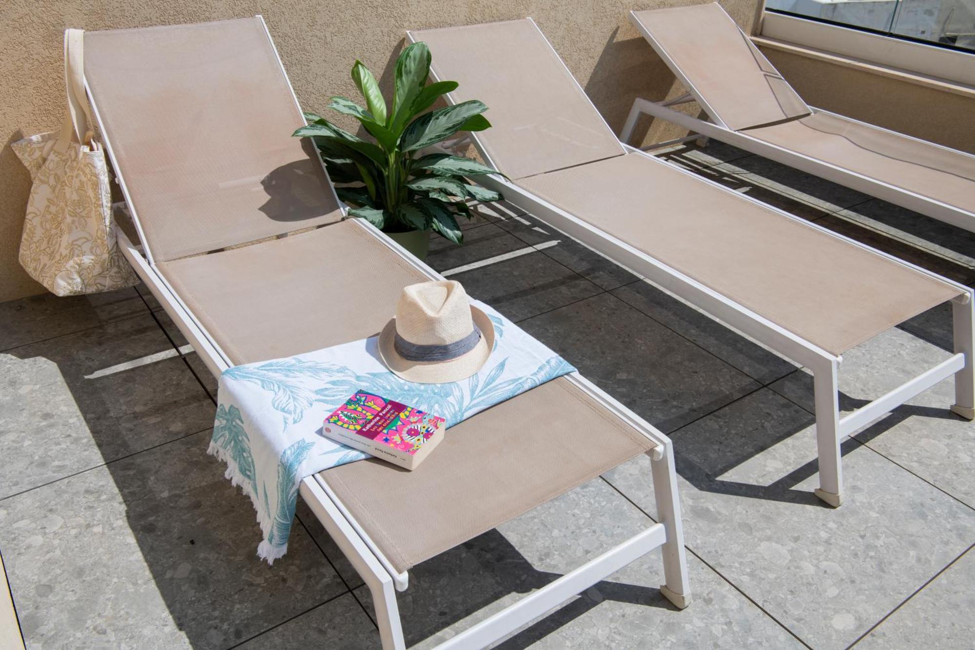 Staymela Apartments - Kappara Exteriör bild
