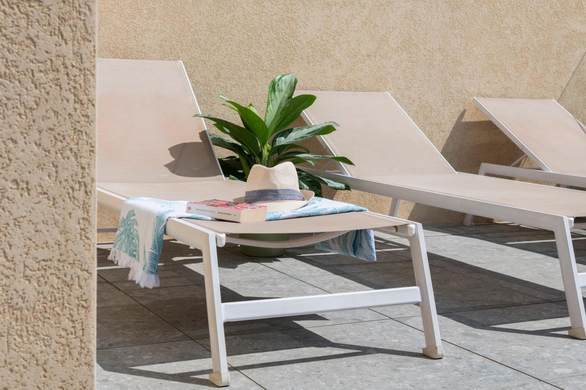 Staymela Apartments - Kappara Exteriör bild